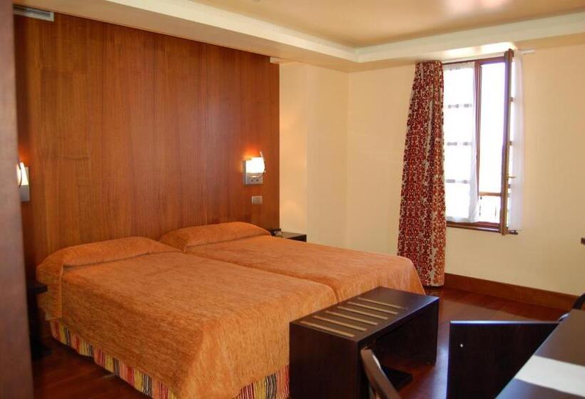 هتل La Casona De Lupa