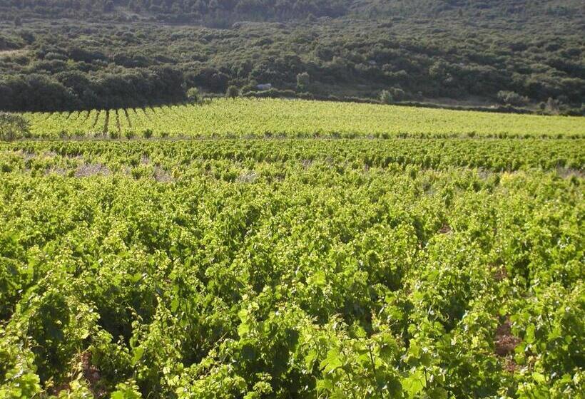 Отель La Reserve