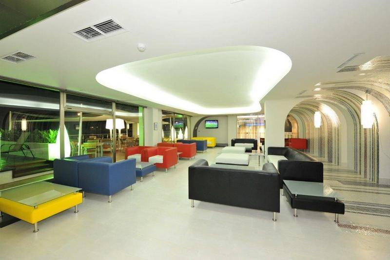هتل On Aleta Room - Adults Only