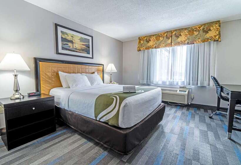 فندق Quality Inn Halifax Airport