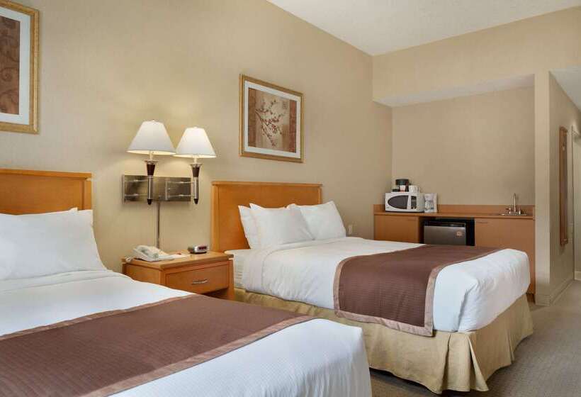 בית מלון כפרי Ramada By Wyndham Nanaimo