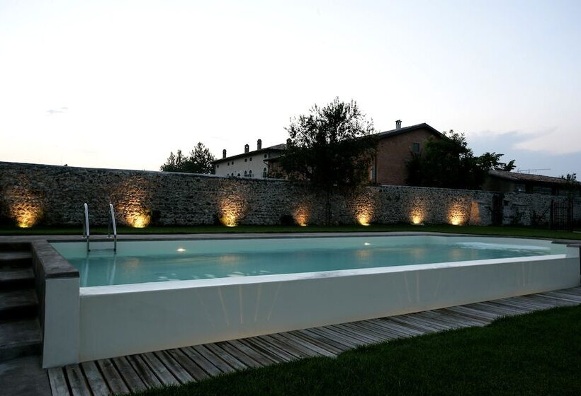 בית מלון כפרי Relais Corte Guastalla Apartments