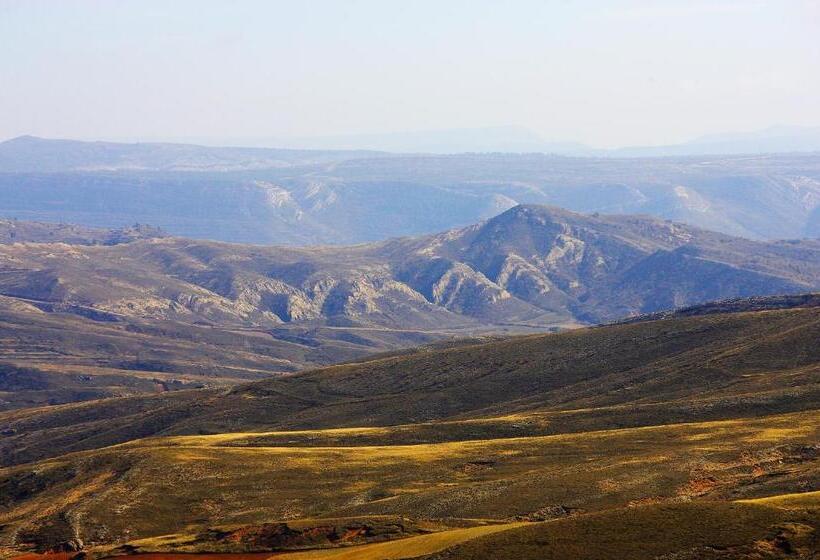 هتل روستایی La Val