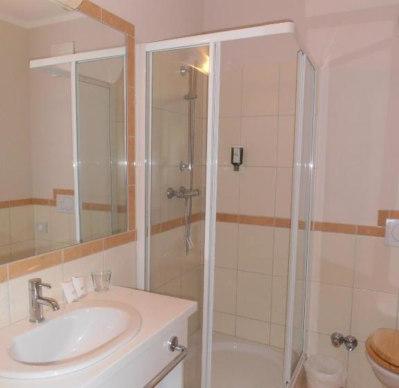 Отель Sundance Grande Mountain Resort & Spa