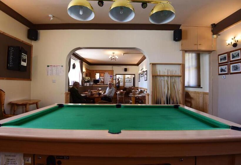فندق The Black Bull Inn