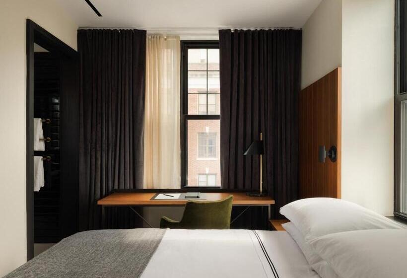 Fotos del hotel The Moore:  5 Fotos del hotel The Moore:  5