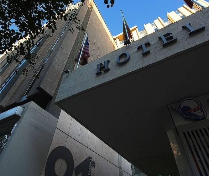 Fotos del hotel Twentyone:  29