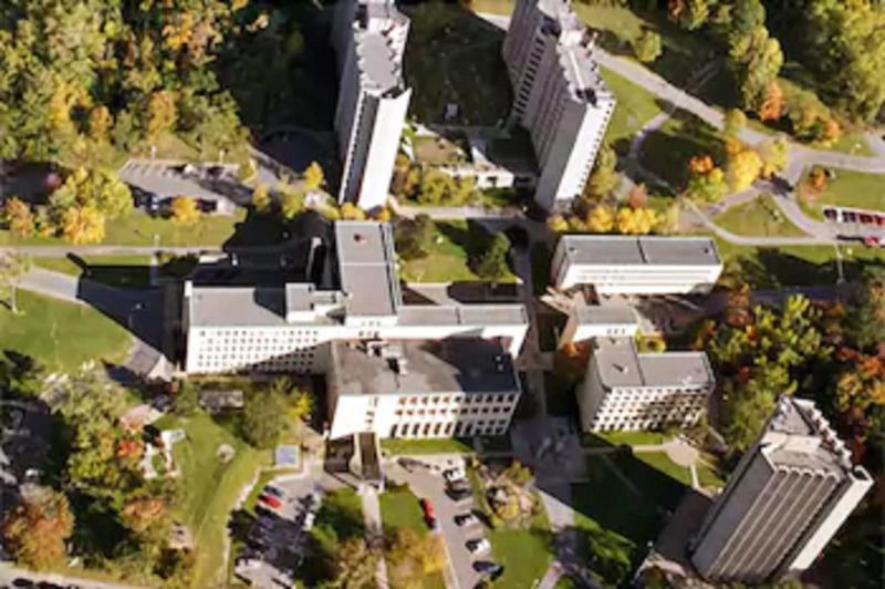 هتل Zum Auberge D été   Résidences De L Université De Montréal