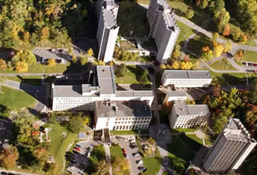 בית מלון כפרי Zum Auberge D été   Résidences De L Université De Montréal