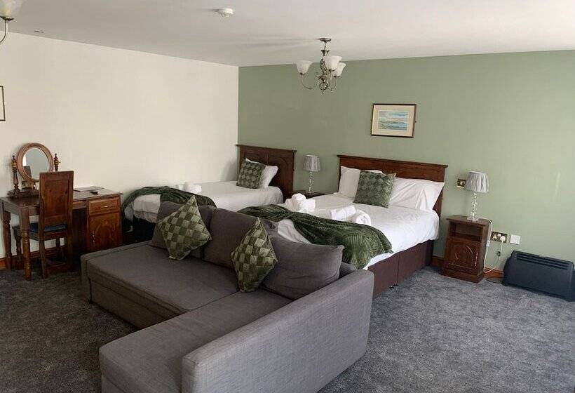 The Bull Hotel
