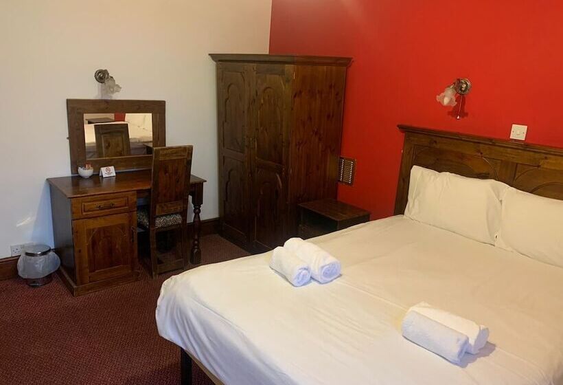 The Bull Hotel