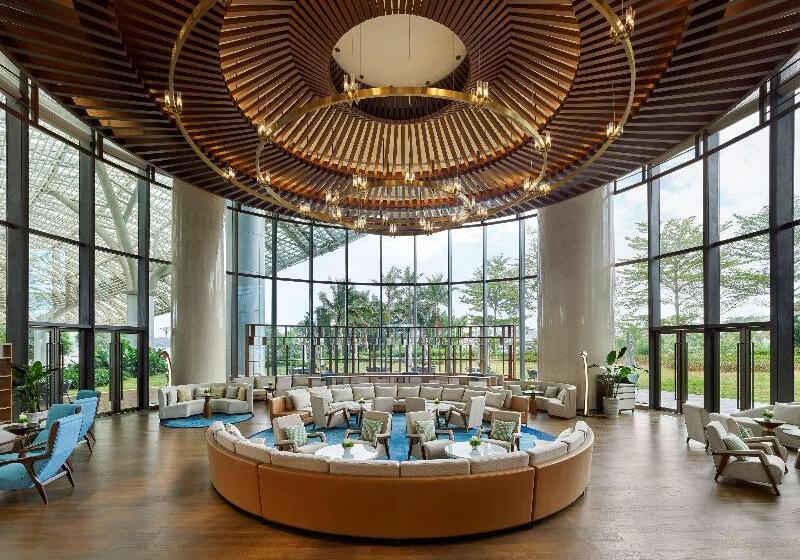هتل Hilton Hainan Ocean Flower Island