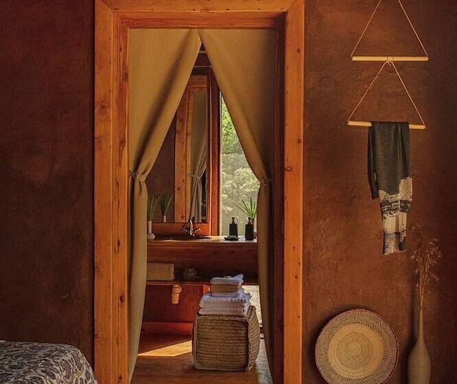 هتل Olengoti Eco Safari Camp