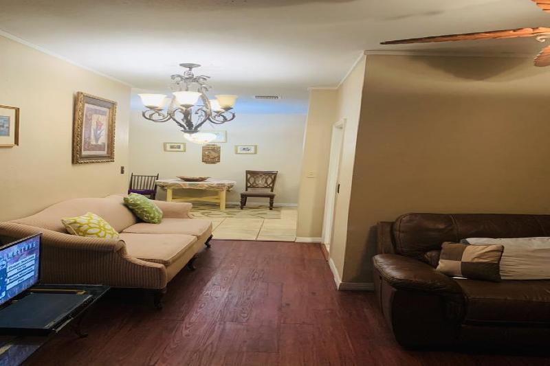 فندق Oyo Family Ranch At Melbourne Fl