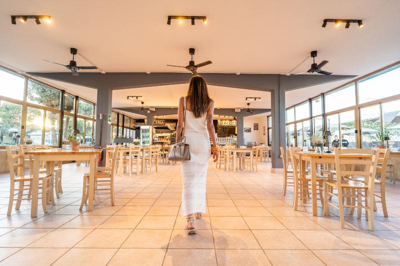 هتل Club Del Sole Pini Beach Village