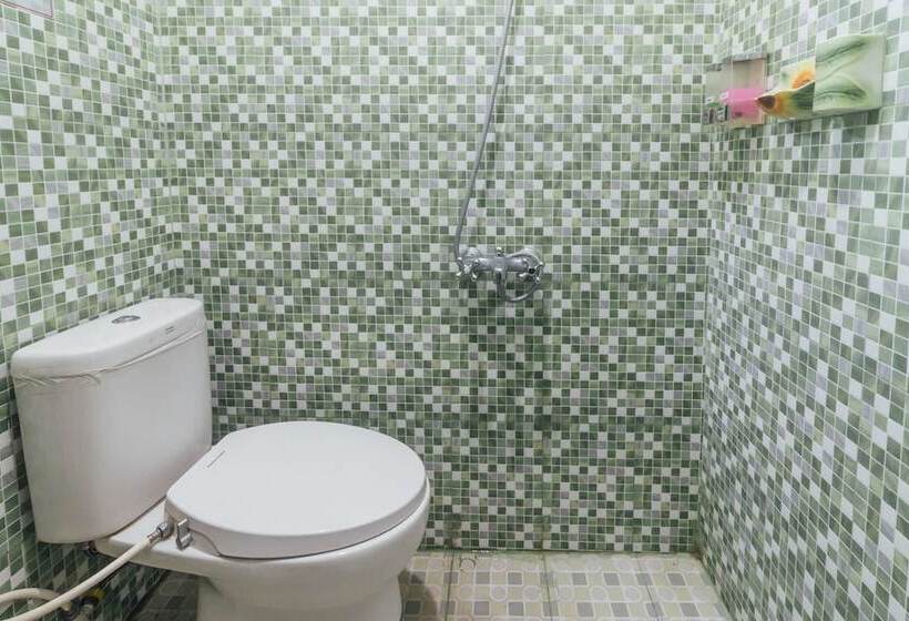 هتل Satria Guest House By Oyo Rooms