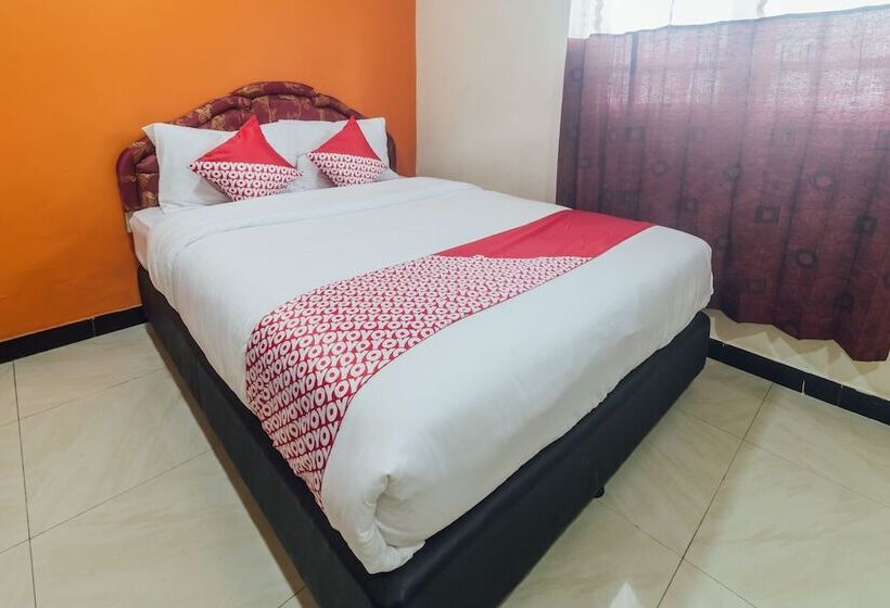 هتل Satria Guest House By Oyo Rooms