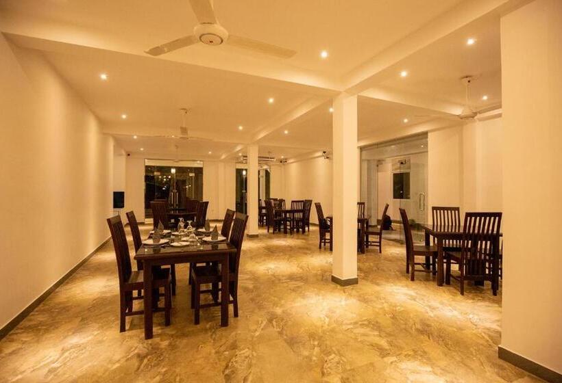تختخواب و صبحانه Olu Villa Resort
