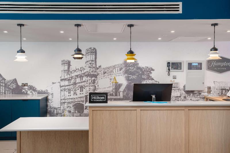 هتل Hampton By Hilton Canterbury