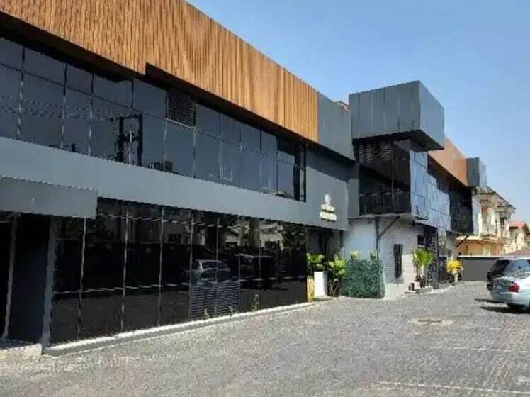 Westine Hotels And Spa
