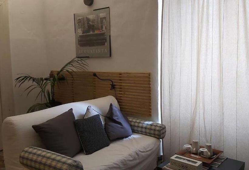 Пансион Room In Villa   Dimora Aganoor Business Suite