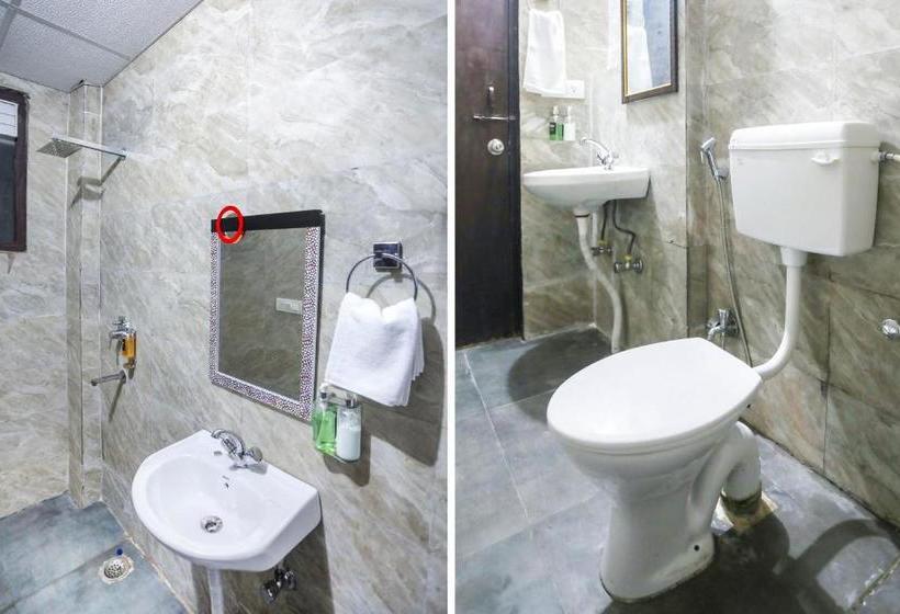 Пансион Oyo 80363 Eco Stay