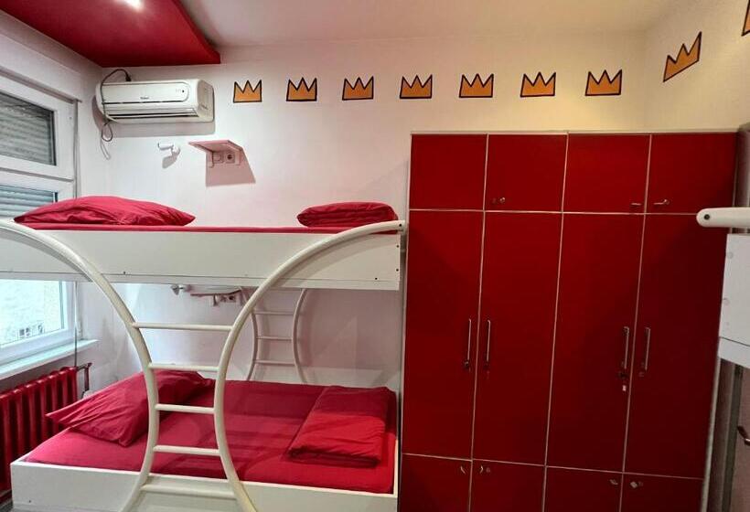 Pop Art Hostel