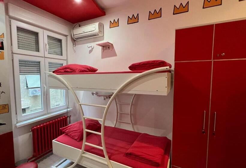 Pop Art Hostel