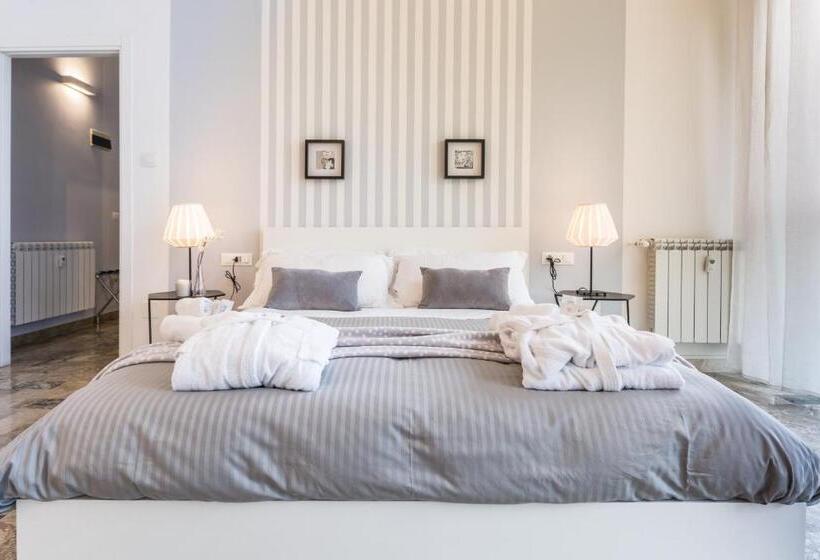 4 Star Bologna Train Station   Self Check In