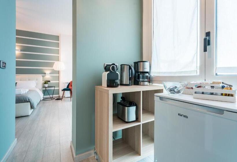 4 Star Bologna Train Station   Self Check In