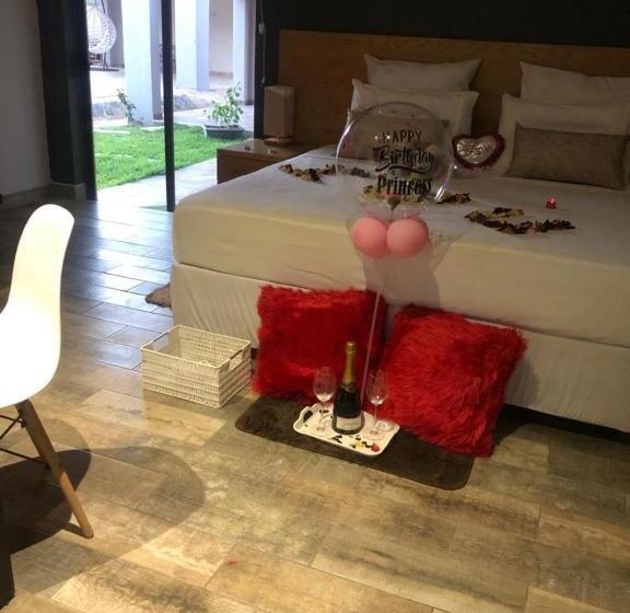 تختخواب و صبحانه Homey Guesthouse