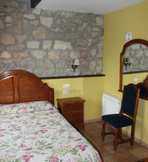 تختخواب و صبحانه La Venta De Quijas