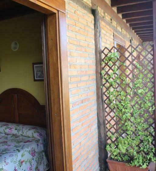 تختخواب و صبحانه La Venta De Quijas