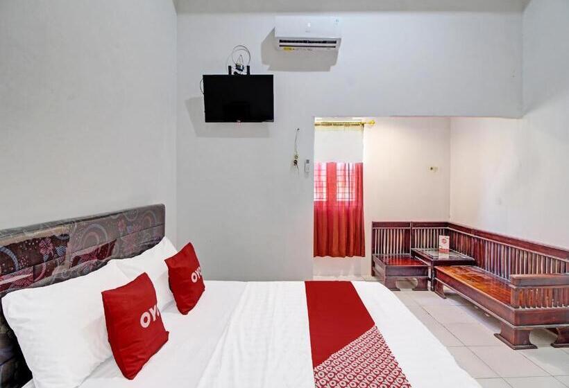 فندق Capital O 91690 Moza Guest House