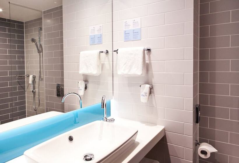 هتل Holiday Inn Express   Offenburg, An Ihg