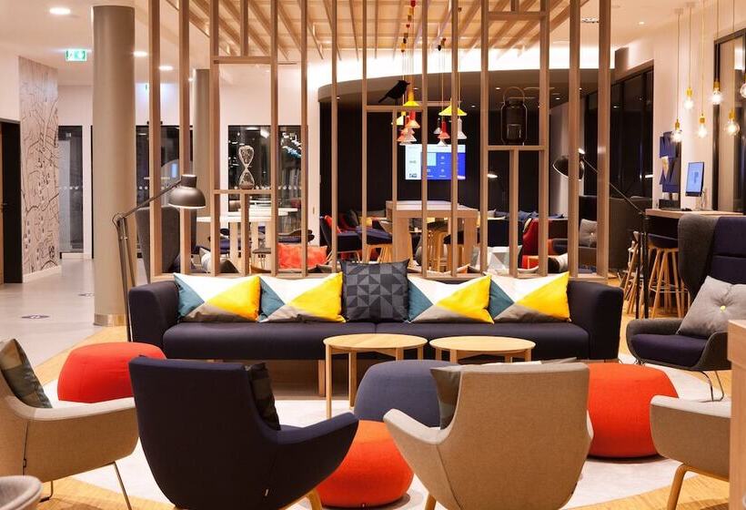هتل Holiday Inn Express   Offenburg, An Ihg