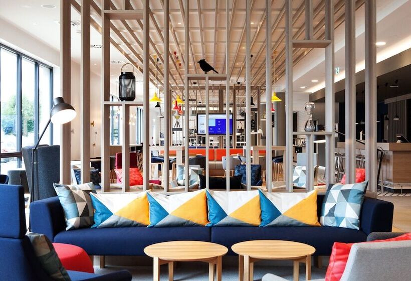 هتل Holiday Inn Express   Offenburg, An Ihg