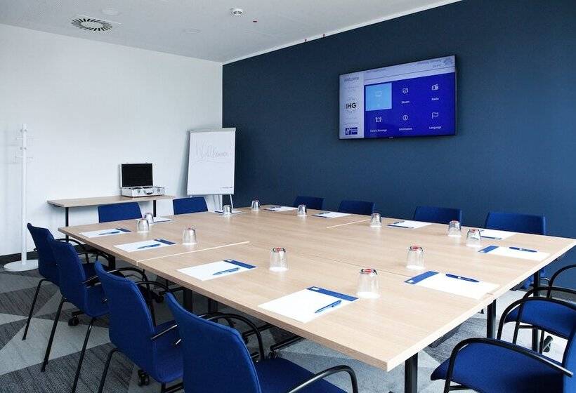 هتل Holiday Inn Express   Offenburg, An Ihg