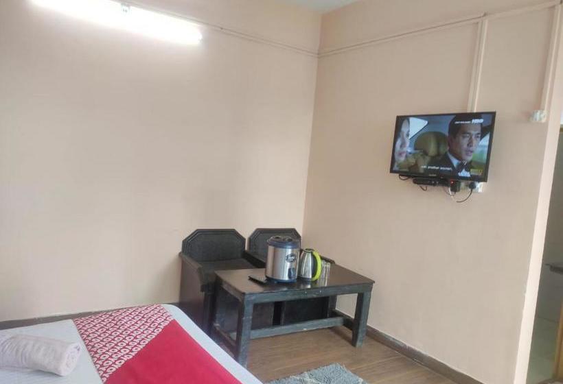 בית מלון כפרי Trinetara By Sonachi