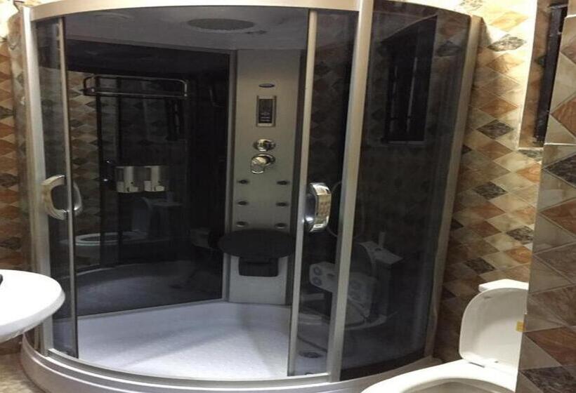 پانسیون Room In Lodge   Royal Signature Suites And Apartments