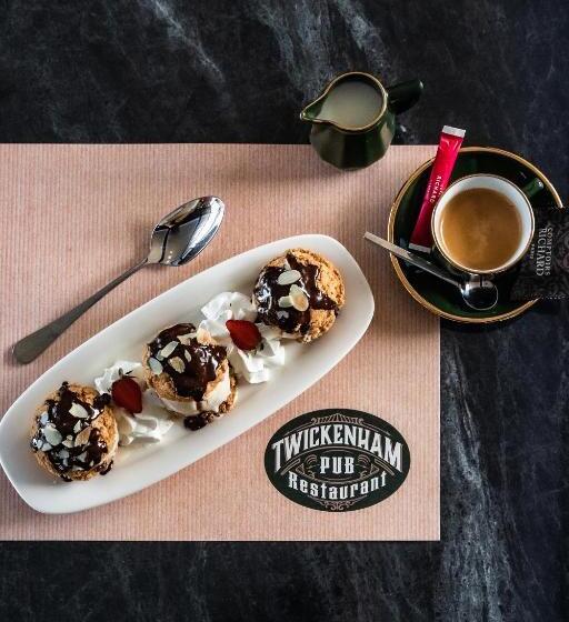 Отель Ibis Styles Castelnaudary