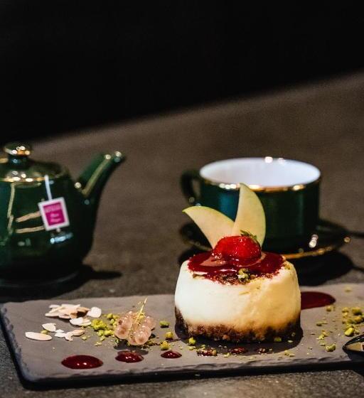 Отель Ibis Styles Castelnaudary