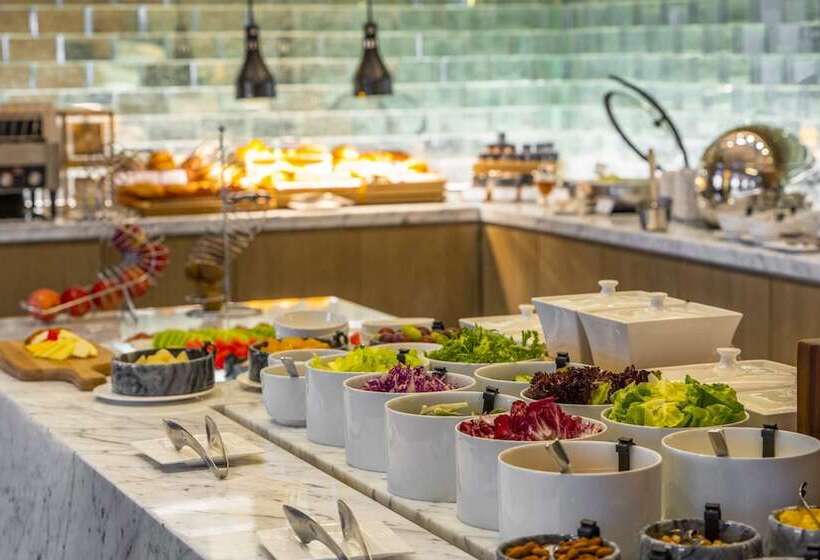 هتل Kaohsiung Marriott