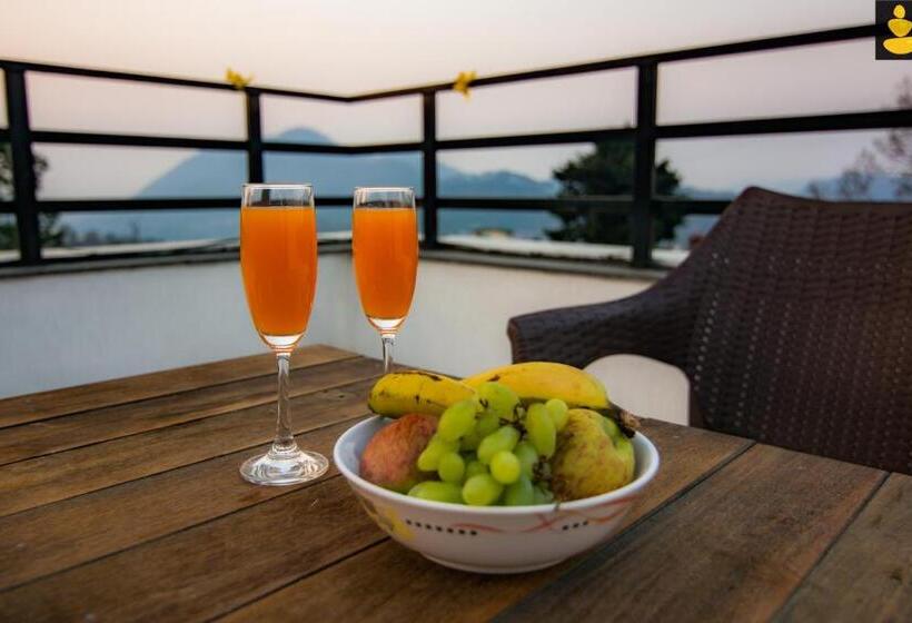 هتل Livingstone 4 Bhk Villa Bhimtal