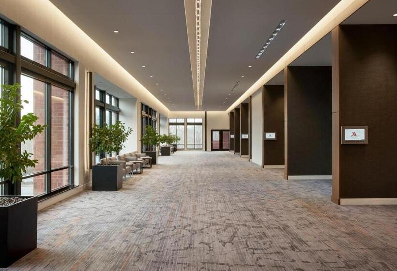 בית מלון כפרי Marriott Owings Mills Metro Centre