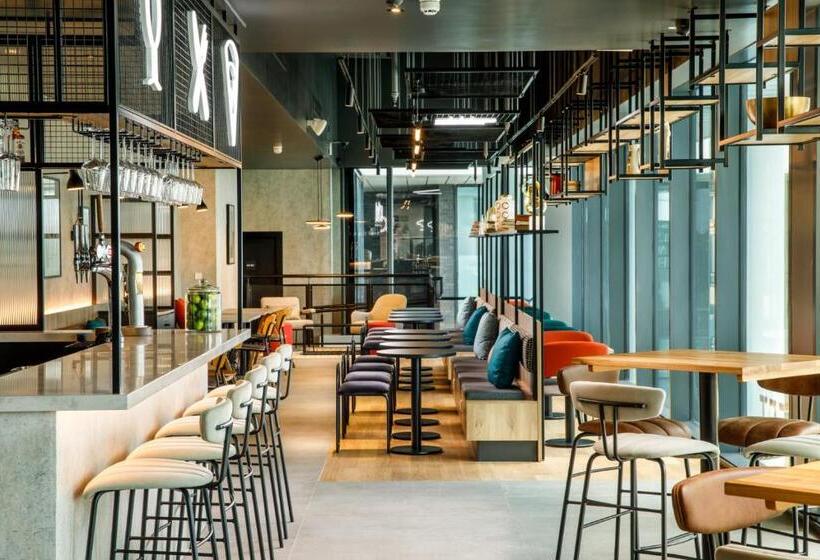 Aparthotel Adagio London Sutton Point