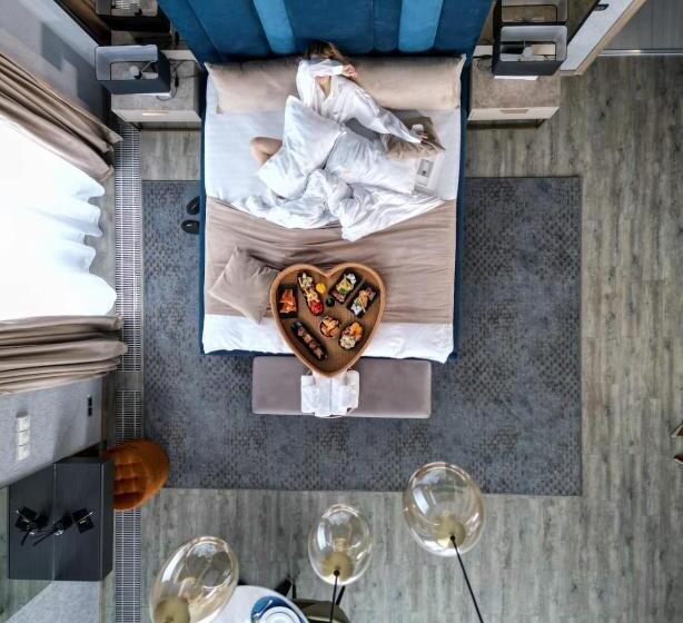 هتل Elexus Apartments Poiana Brasov