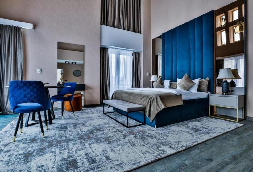 هتل Elexus Apartments Poiana Brasov