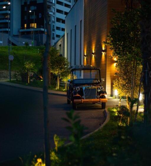 هتل Elexus Apartments Poiana Brasov