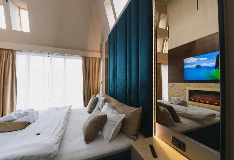 هتل Elexus Apartments Poiana Brasov